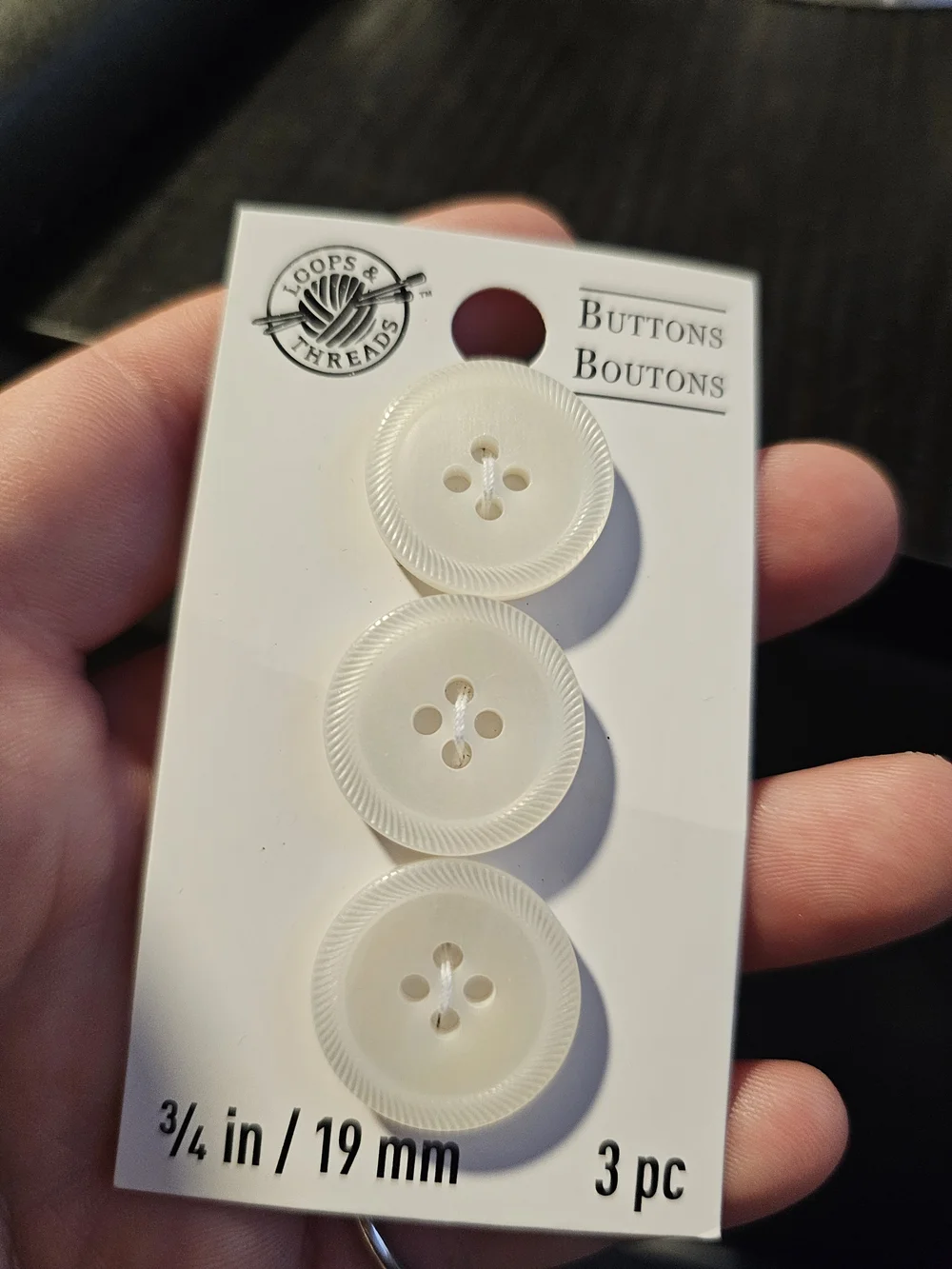 New Sewing Button Lot – Favorite Findings & Loops & Threads White Buttons (14 To